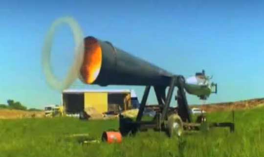 Giant Vortex Cannon