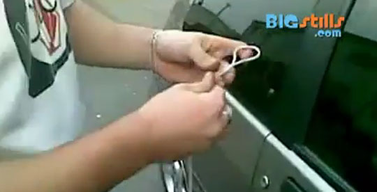 Unlock Your Car From The Outside With A Shoelace