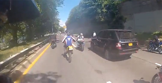 NYC Bikers Attack a Range Rover After Driver Runs Over Riders