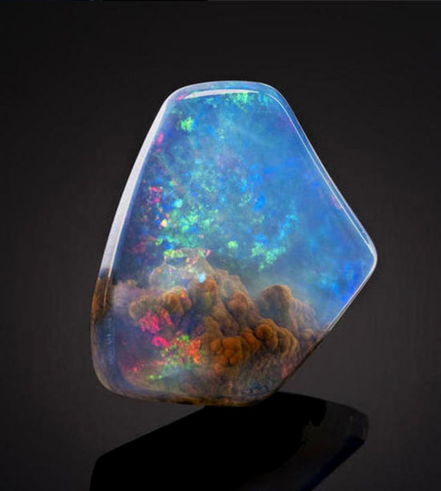 Incredible Stone Seems Like It Has a Nebula Trapped Inside