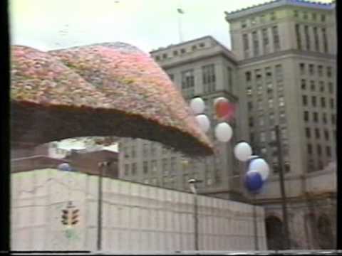 In 1986, 1.5 Million Balloons Have Been Released at Once