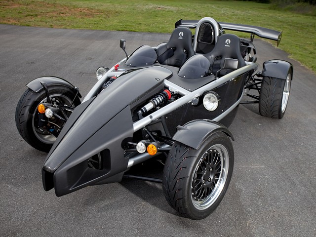This Go-Kart Looking Thing Has 700-Horsepower and is Faster Than a Bugatti