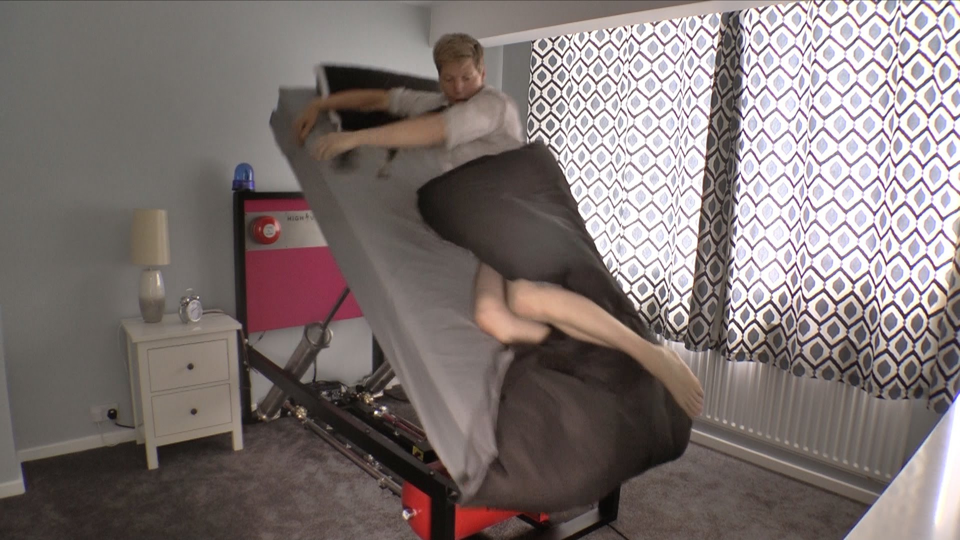 This ejector bed that launches you to wake up