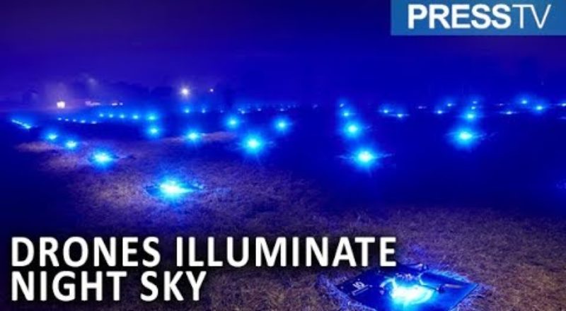1,300 drones light up the sky of Xi'an, China